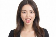网络语境下的语言越界，从浪妇的粗口叫床看当代社交媒体的语言异化现象
