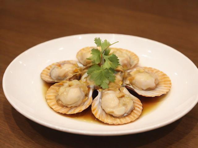 再把腿张开一点就可以吃扇贝，一场关于美食与生活情趣的邂逅